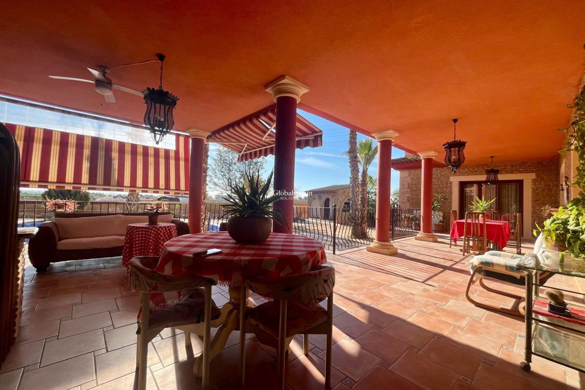 Venta - VILLA -
ROJALES - La Vega Baja