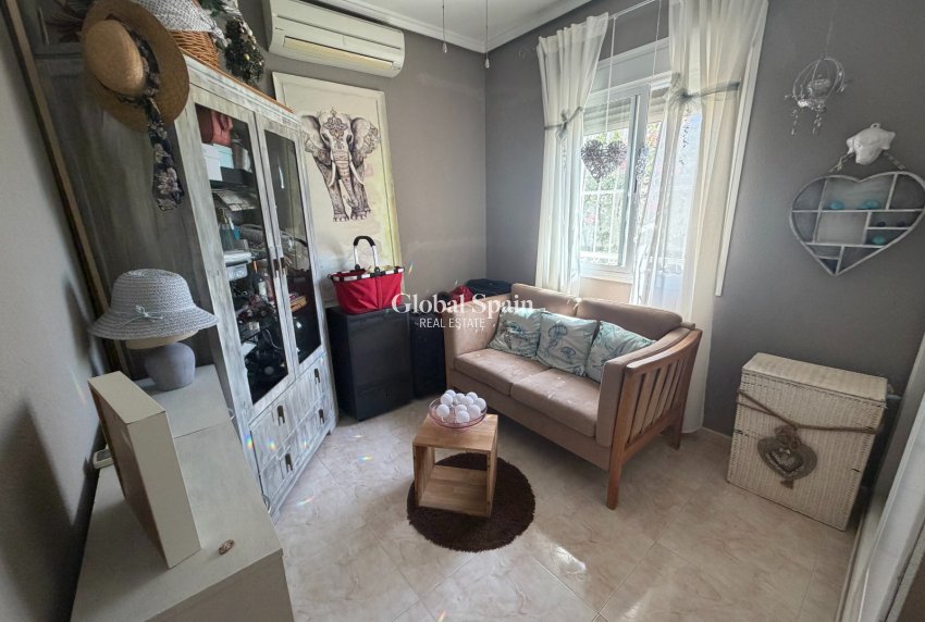 Venta - VILLA -
ROJALES - Lo Pepín