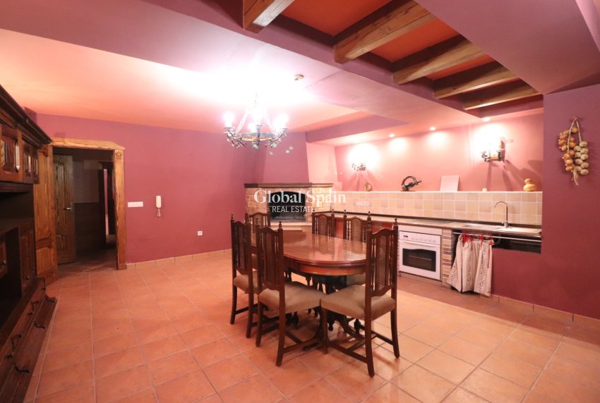 Venta - VILLA -
ROJALES - Los Palacios
