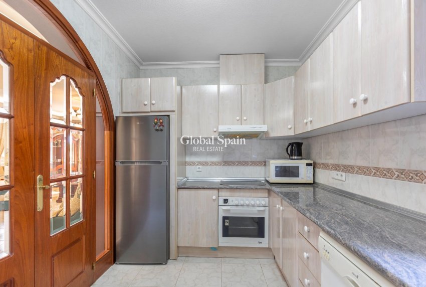 Venta - VILLA -
ROJALES - Pueblo Bravo