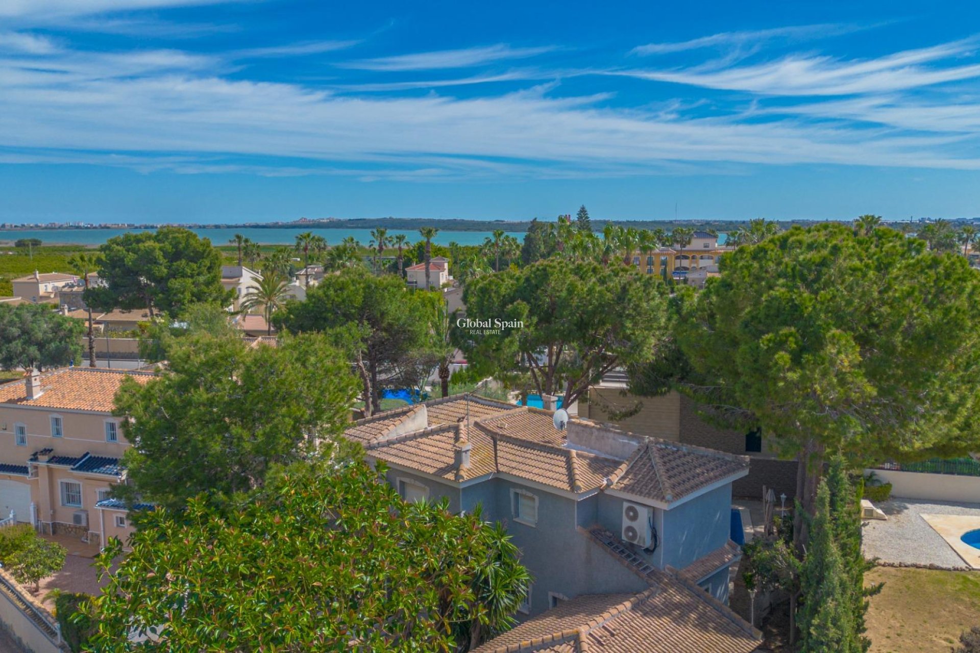 Venta - VILLA -
ROJALES - Pueblo Bravo