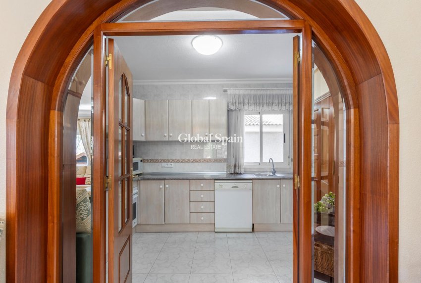 Venta - VILLA -
ROJALES - Pueblo Bravo