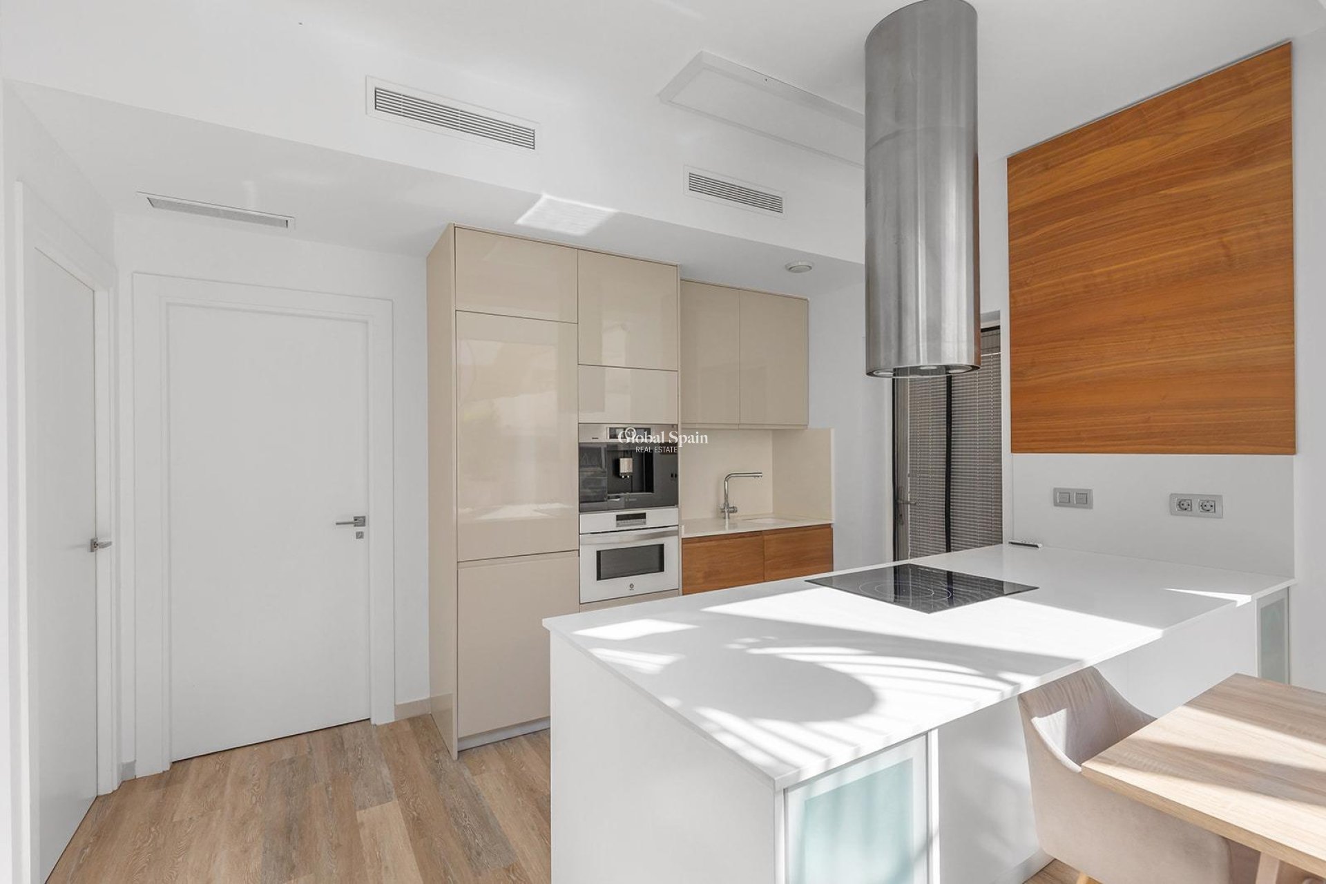 Venta - VILLA -
ROJALES - Pueblo bravo
