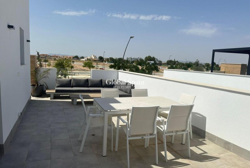 Venta - VILLA -
ROLDÁN - Inland