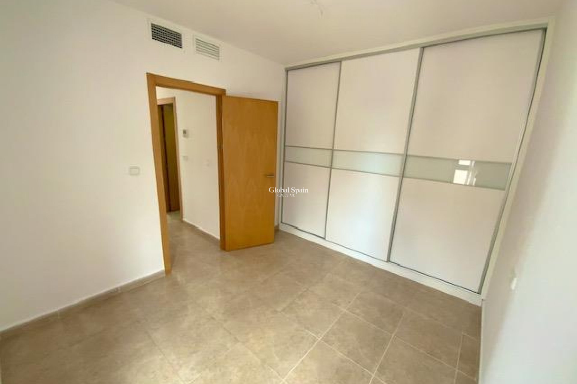 Venta - VILLA -
ROLDÁN - Inland