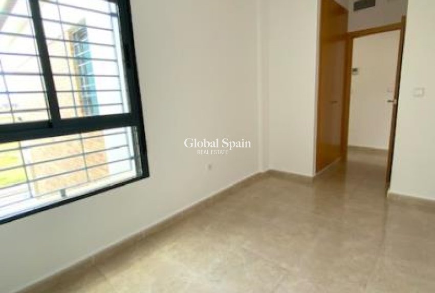 Venta - VILLA -
ROLDÁN - Inland