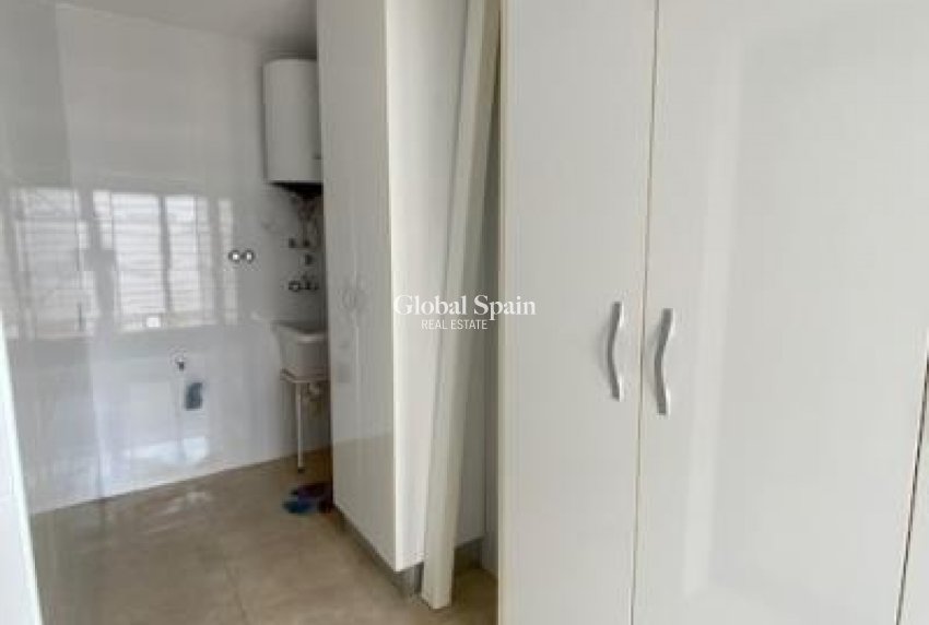 Venta - VILLA -
ROLDÁN - Inland