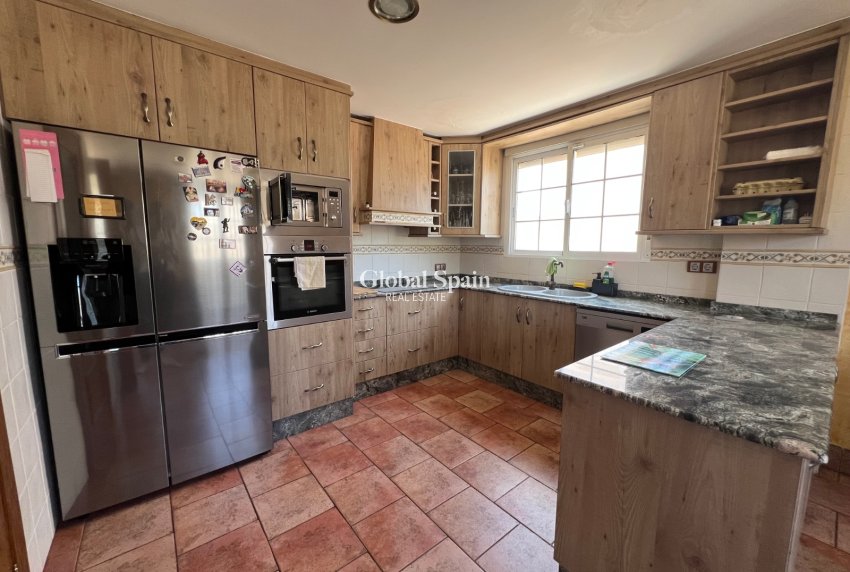 Venta - VILLA -
SAN FULGENCIO - Costa Blanca