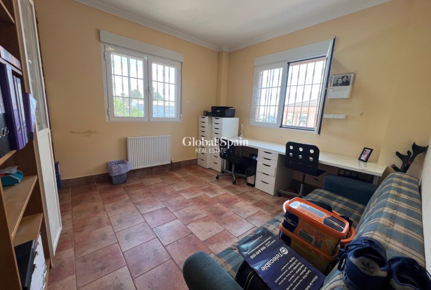 Venta - VILLA -
SAN FULGENCIO - Costa Blanca