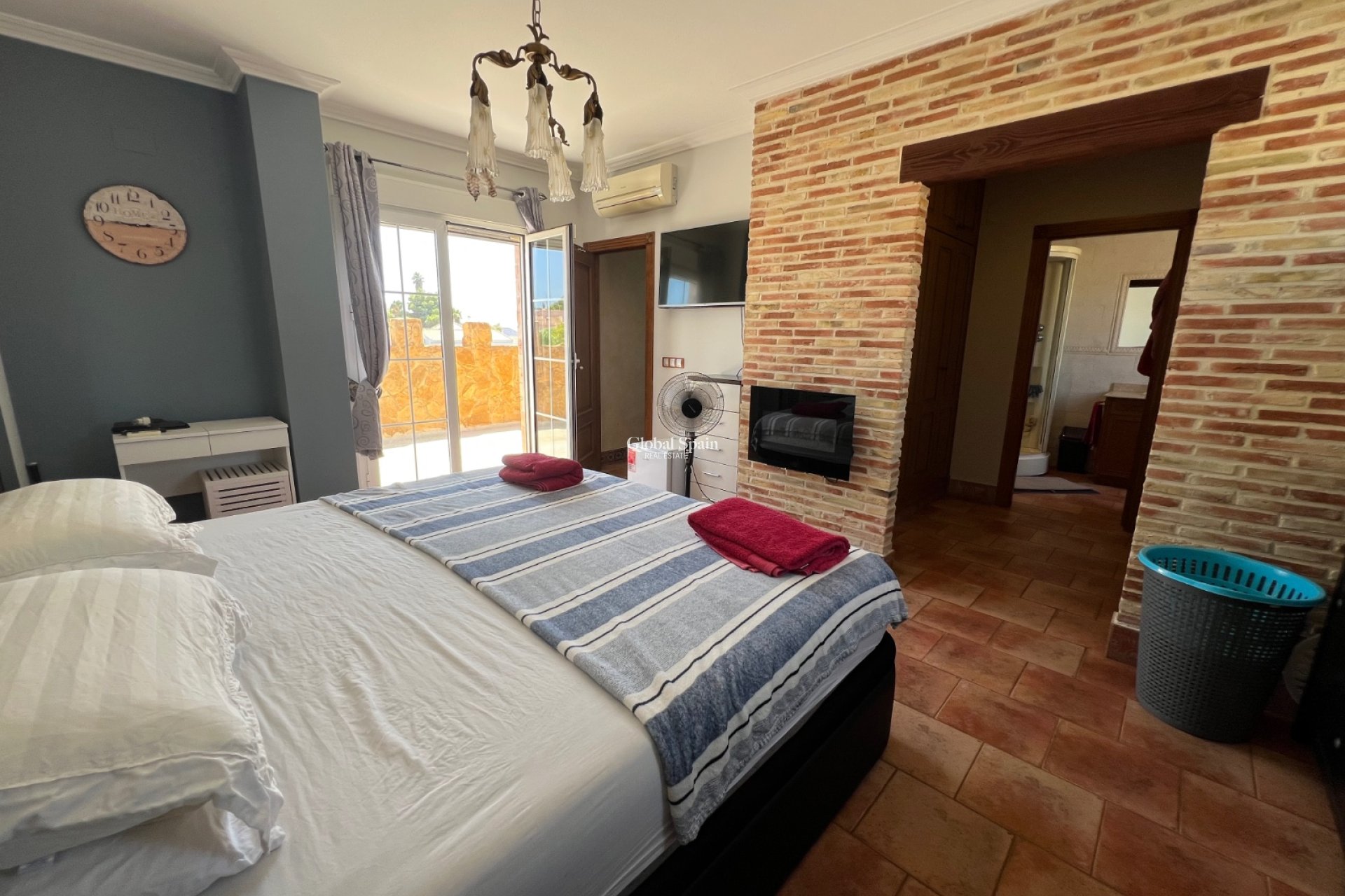 Venta - VILLA -
SAN FULGENCIO - Costa Blanca