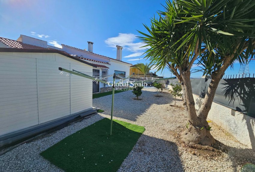 Venta - VILLA -
SAN FULGENCIO - San Fulgencio