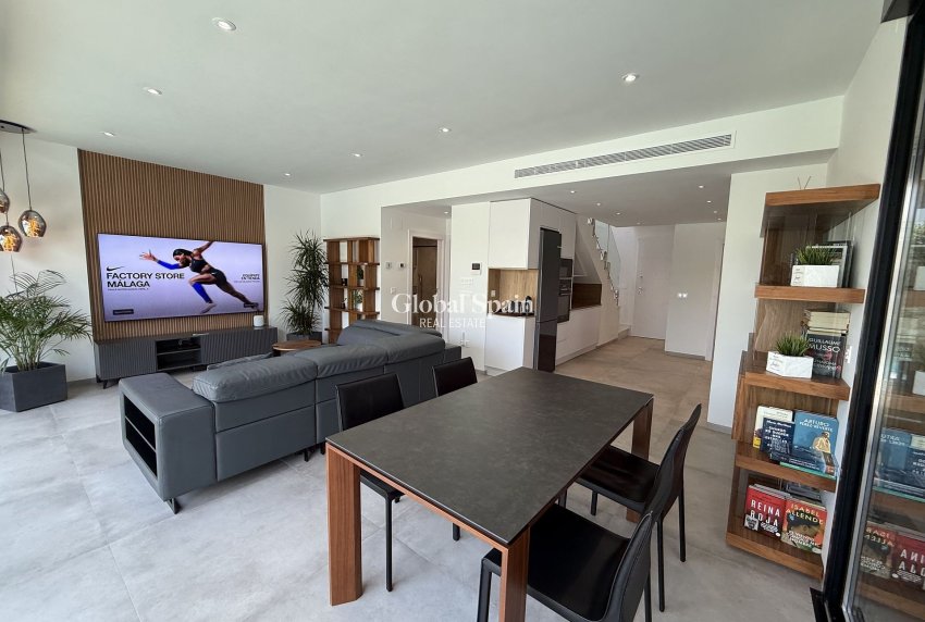 Venta - VILLA -
SAN JAVIER - Costa Calida