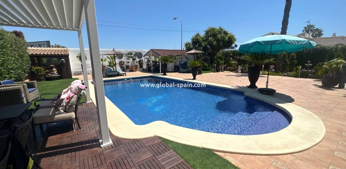 Venta - Villa - San Luis, Torrevieja