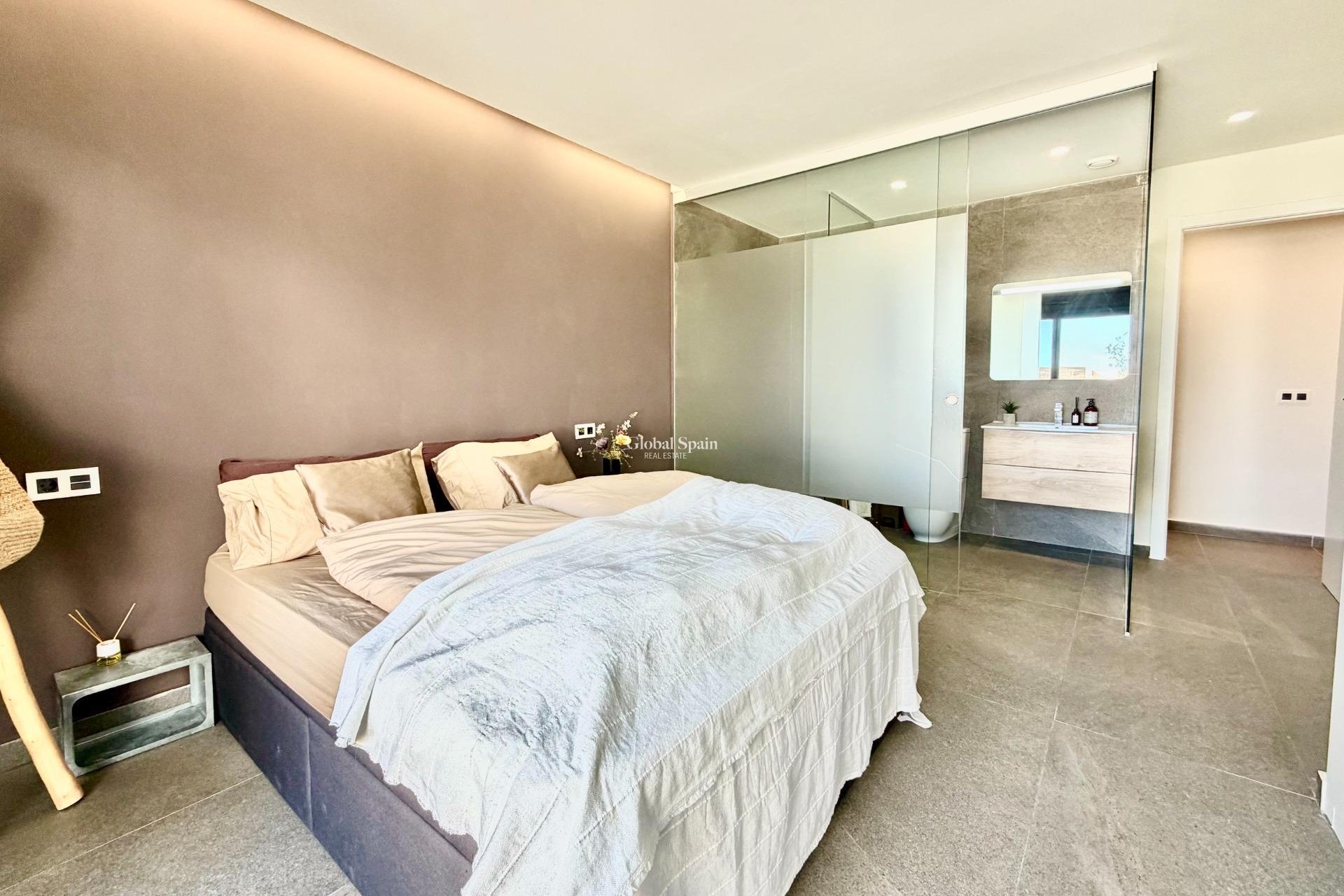 Venta - VILLA -
SAN MIGUEL DE SALINAS - Bellavista