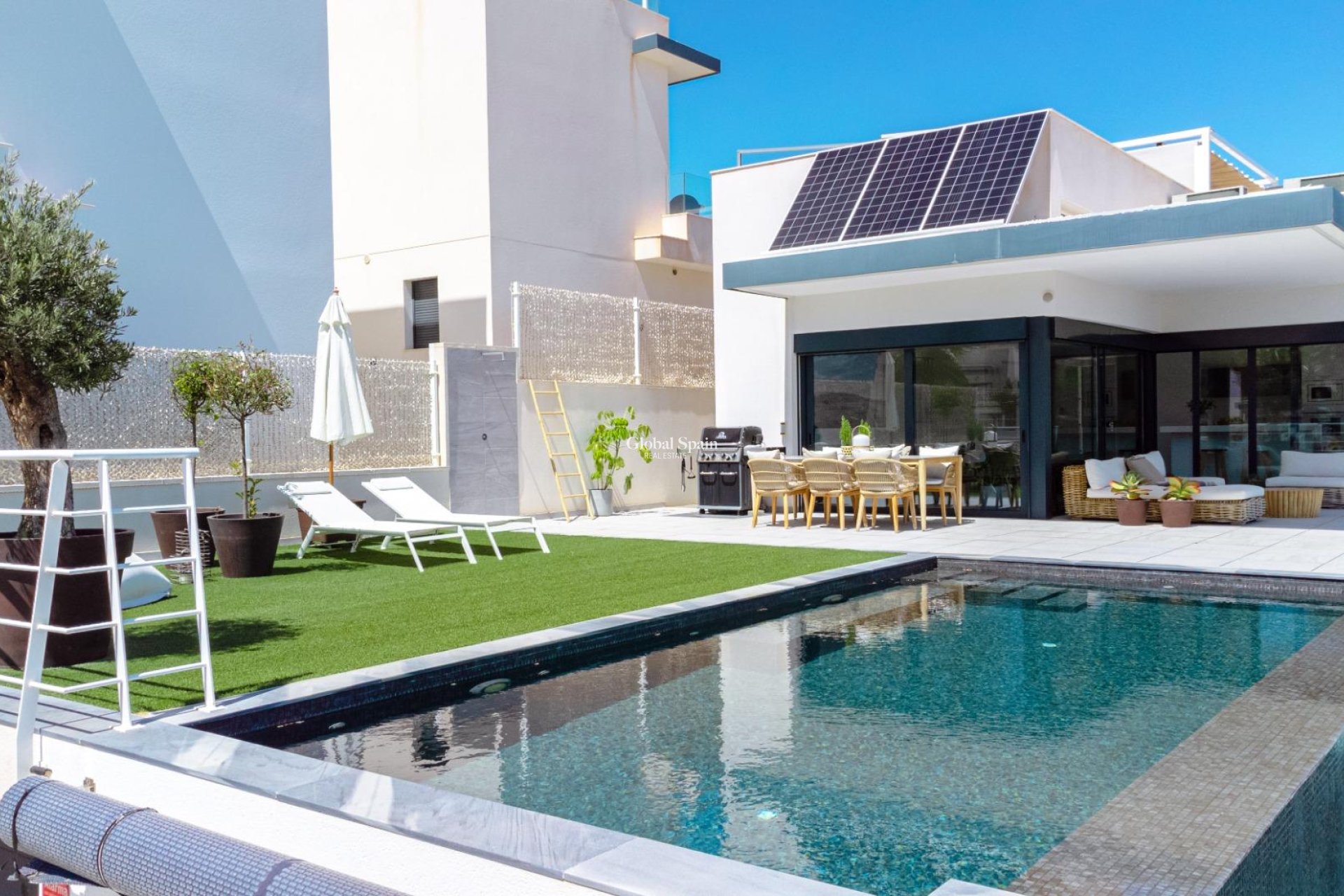 Venta - Villa -
SAN MIGUEL DE SALINAS - Costa blanca sur