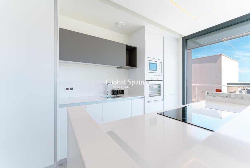 Venta - Villa -
SAN MIGUEL DE SALINAS - Costa blanca sur