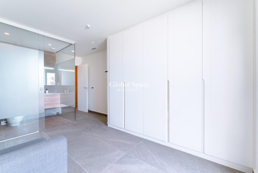 Venta - Villa -
SAN MIGUEL DE SALINAS - Costa blanca sur