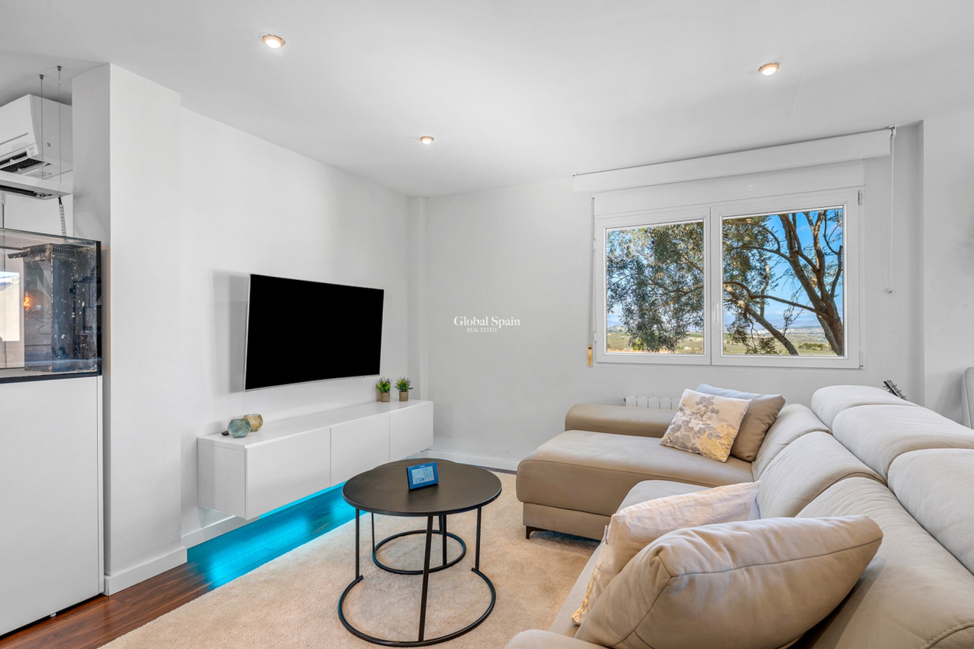 Venta - VILLA -
SAN MIGUEL DE SALINAS - Costa Blanca