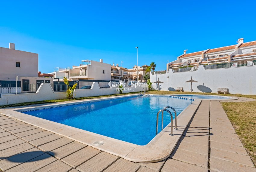 Venta - VILLA -
SAN MIGUEL DE SALINAS - Inland