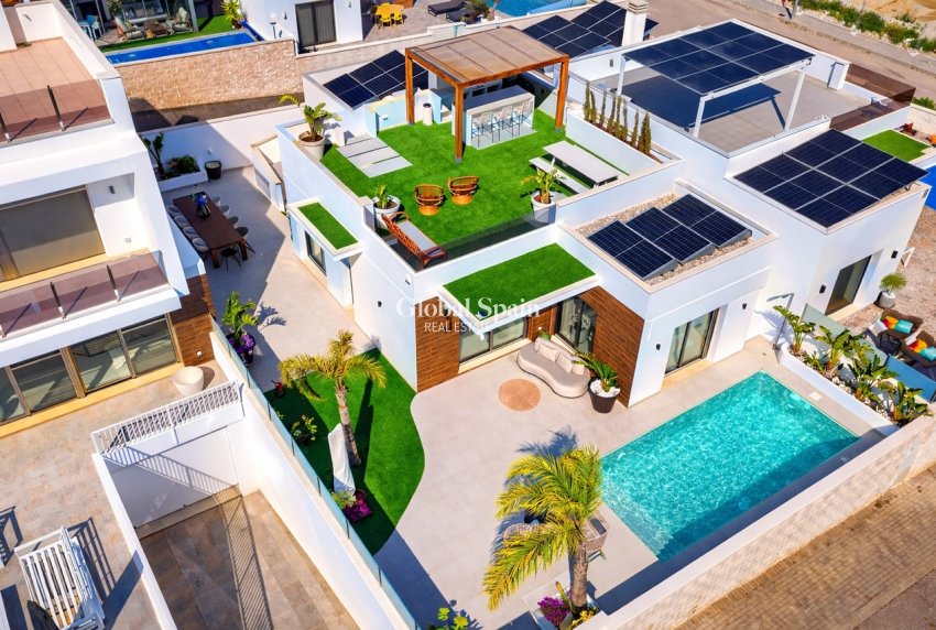 Venta - VILLA -
SAN MIGUEL DE SALINAS - Inland