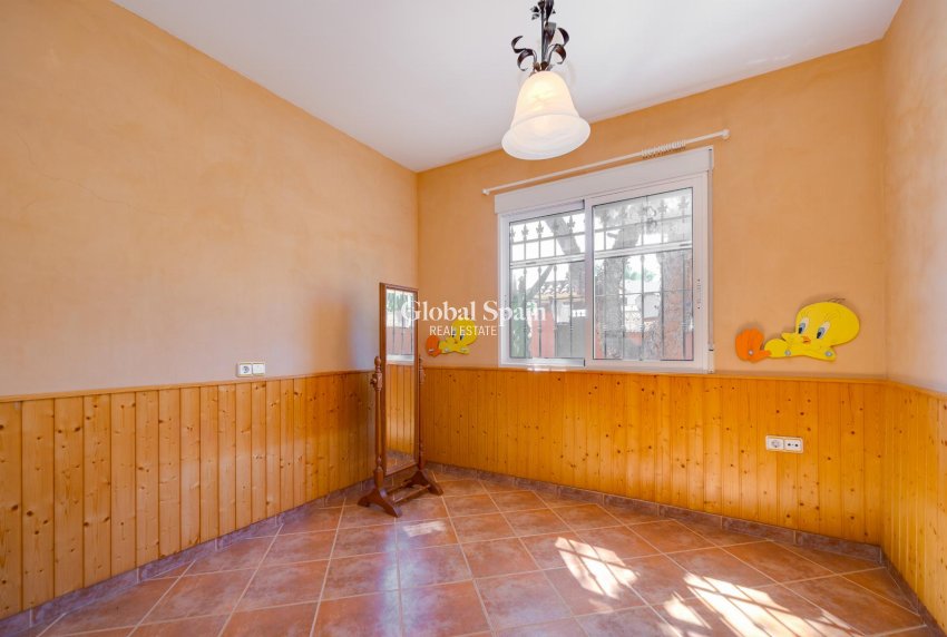 Venta - VILLA -
SAN MIGUEL DE SALINAS - Inland