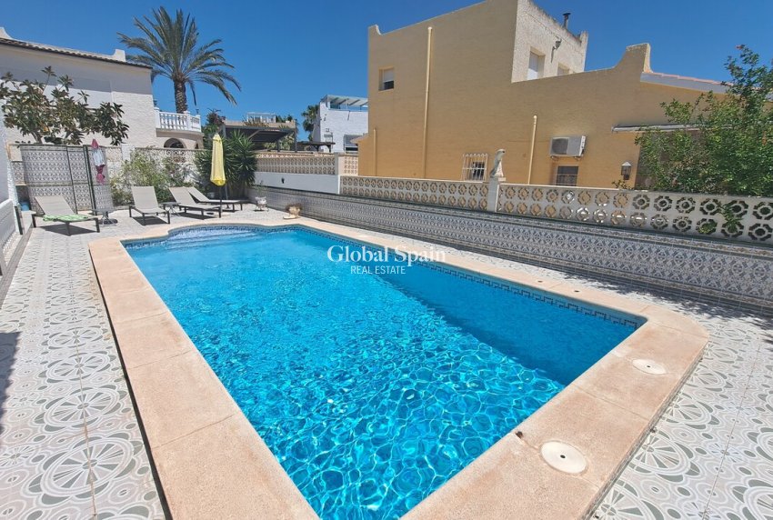 Venta - VILLA -
SAN MIGUEL DE SALINAS - Inland