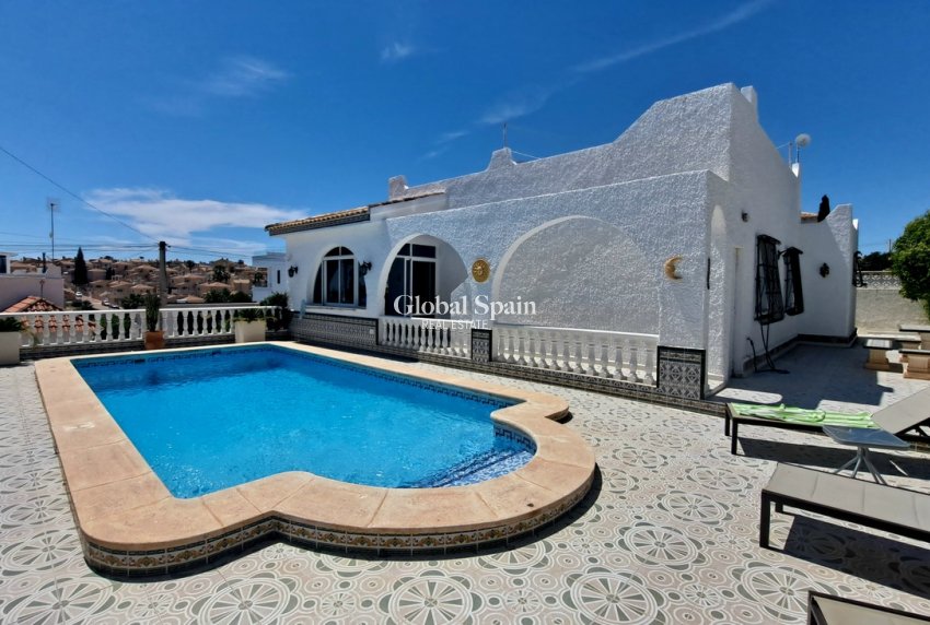 Venta - VILLA -
SAN MIGUEL DE SALINAS - Inland