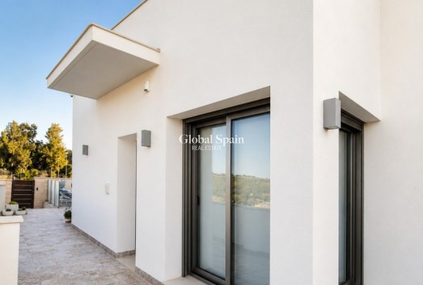 Venta - VILLA -
SAN MIGUEL DE SALINAS - Inland