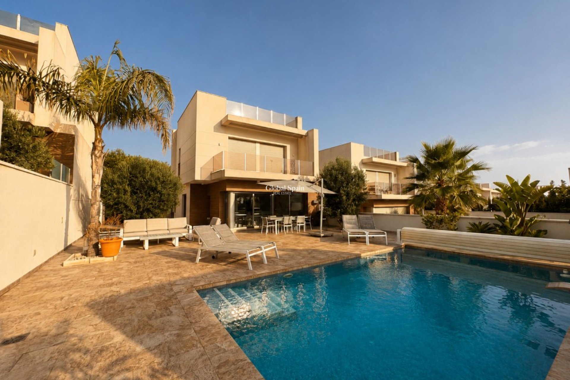 Venta - VILLA -
SAN MIGUEL DE SALINAS - Inland