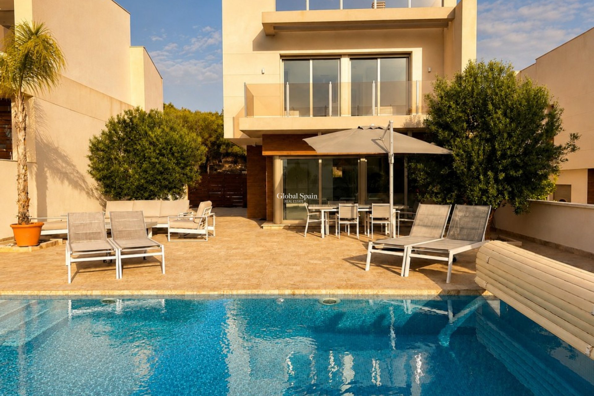 Venta - VILLA -
SAN MIGUEL DE SALINAS - Inland