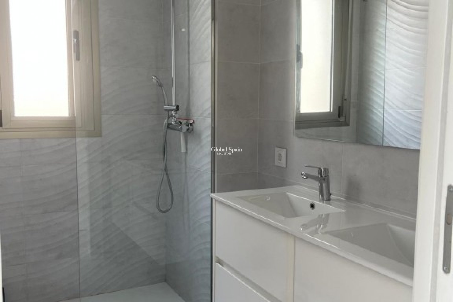 Venta - VILLA -
SAN MIGUEL DE SALINAS - Inland