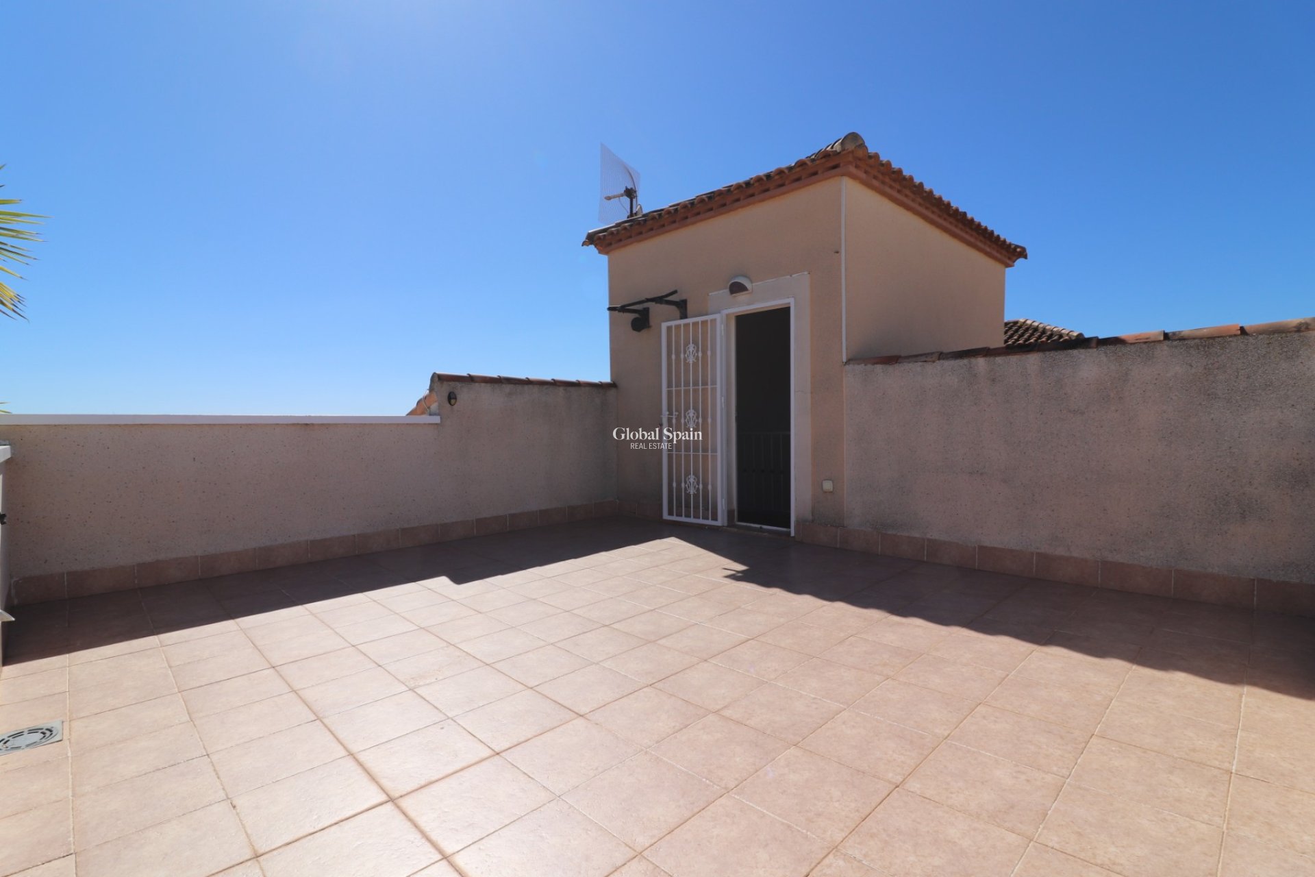 Venta - VILLA -
San Miguel de Salinas - Lake View Mansions