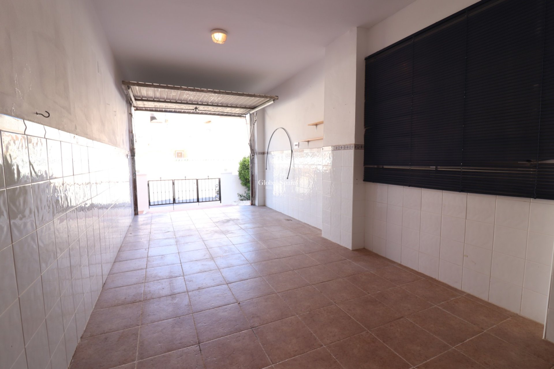 Venta - VILLA -
San Miguel de Salinas - Lake View Mansions