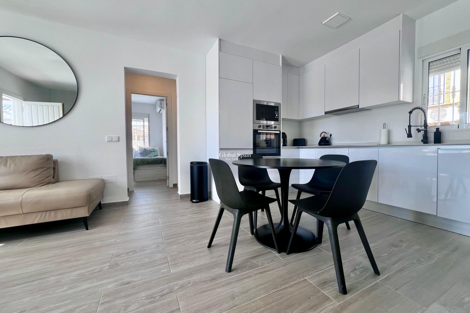 Venta - VILLA -
SAN MIGUEL DE SALINAS - Las filipinas