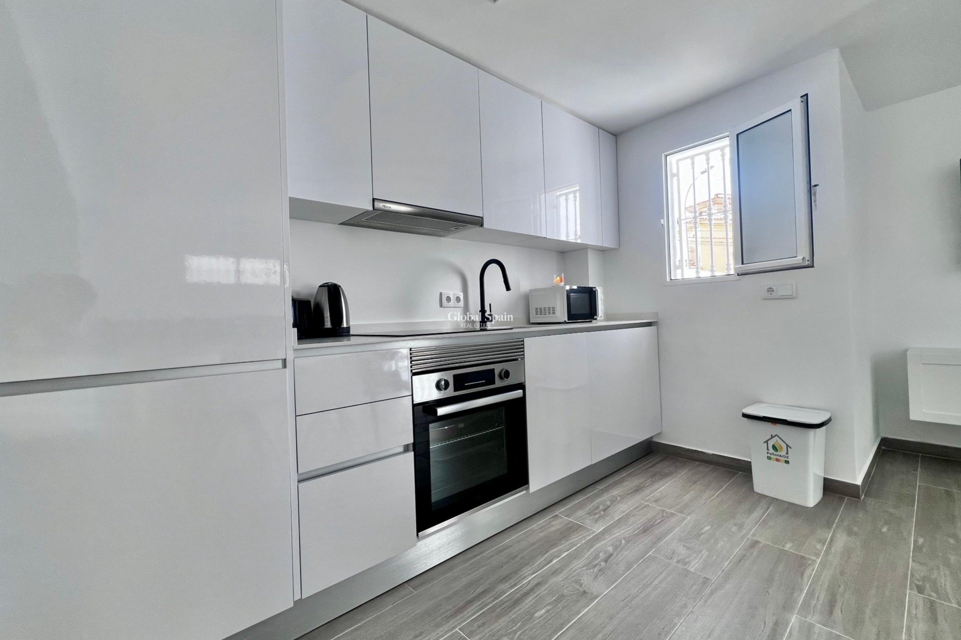 Venta - VILLA -
SAN MIGUEL DE SALINAS - Las filipinas