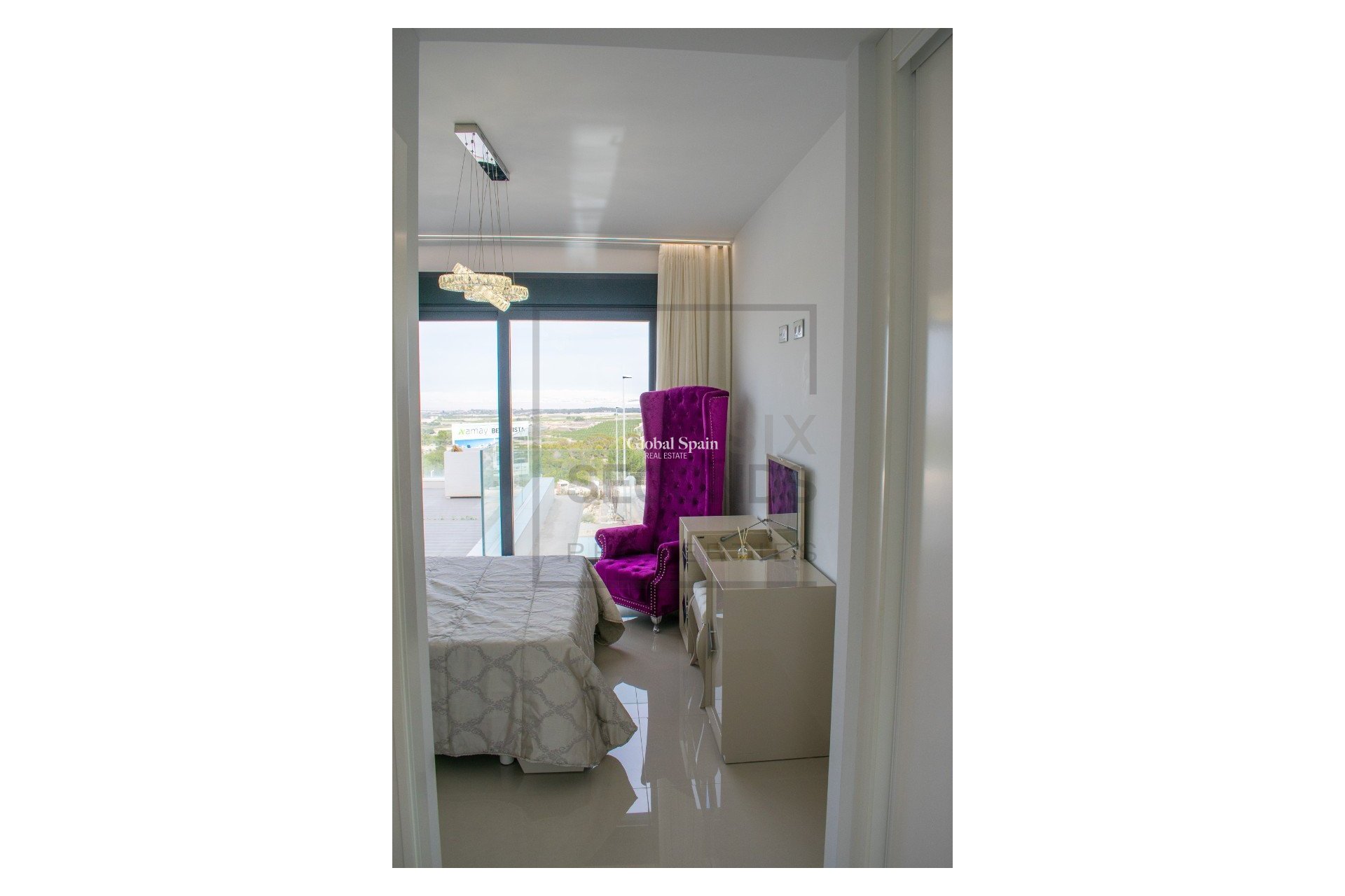 Venta - VILLA -
SAN MIGUEL DE SALINAS - Urbanizaciones