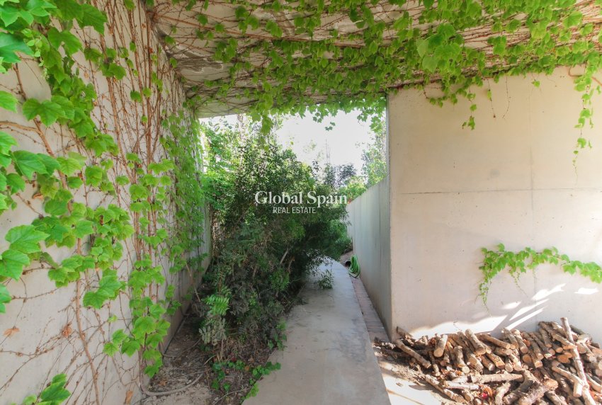 Venta - VILLA -
San Vicente del Raspeig - Inland