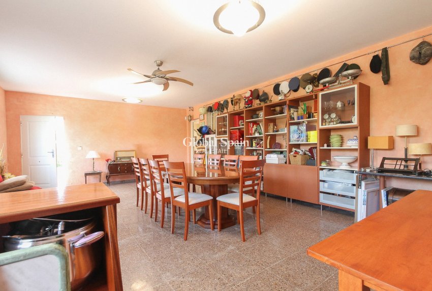 Venta - VILLA -
SAN VICENTE DEL RASPEIG - Inland