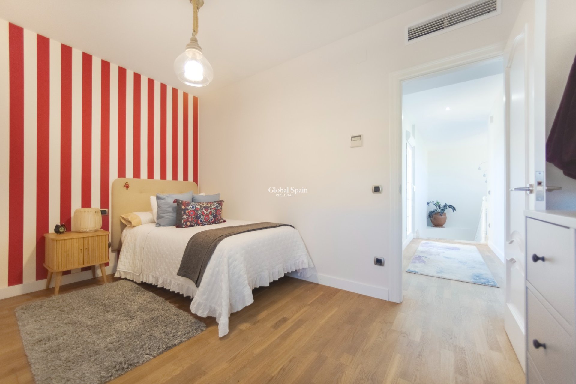 Venta - VILLA -
SAN VICENTE DEL RASPEIG - Inland