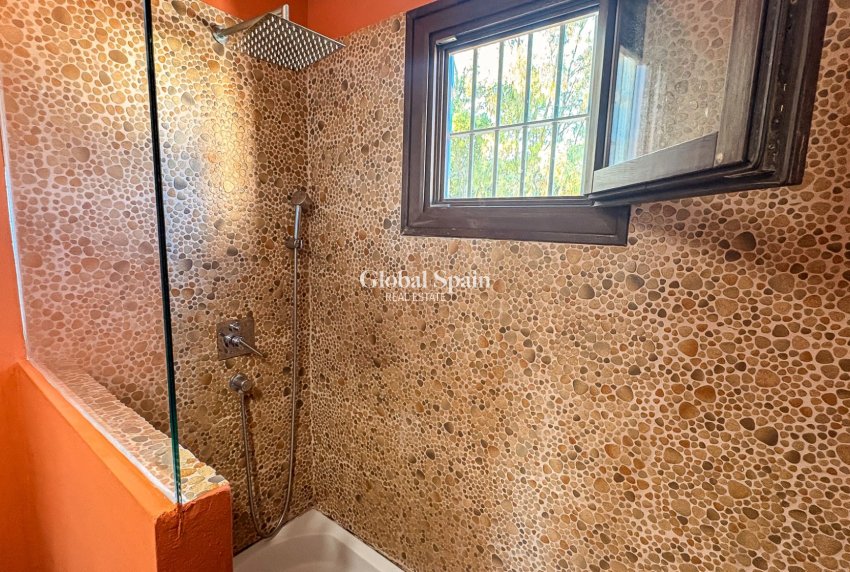 Venta - VILLA -
SANTA POLA - El Poble Llevanti