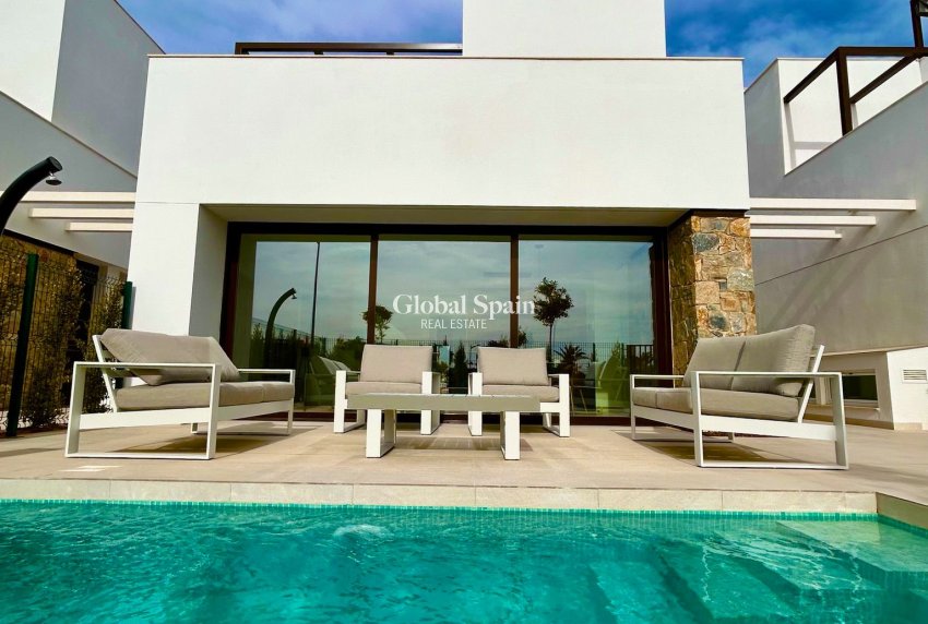 Venta - VILLA -
SANTA ROSALÍA - Inland