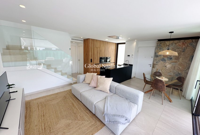 Venta - VILLA -
SANTA ROSALÍA - Inland