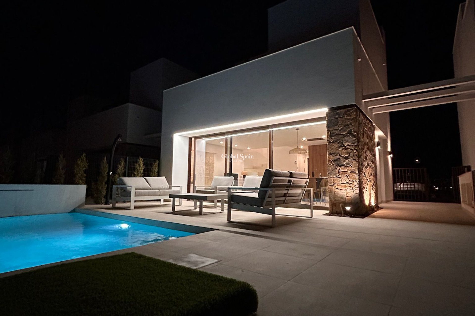 Venta - VILLA -
SANTA ROSALÍA - Inland