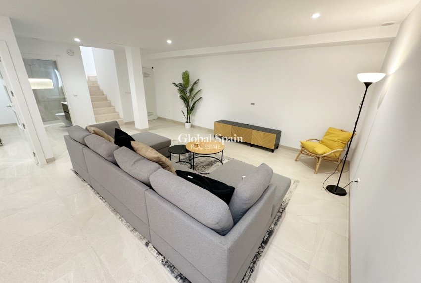 Venta - VILLA -
SANTA ROSALÍA - Inland