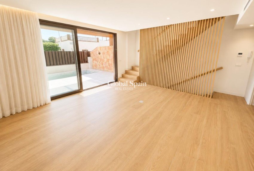 Venta - VILLA -
SANTIAGO DE LA RIBERA - Costa Calida