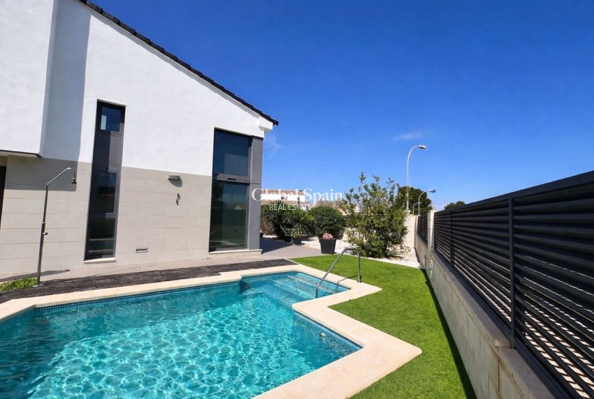 Venta - VILLA -
SANTIAGO DE LA RIBERA - Costa Calida