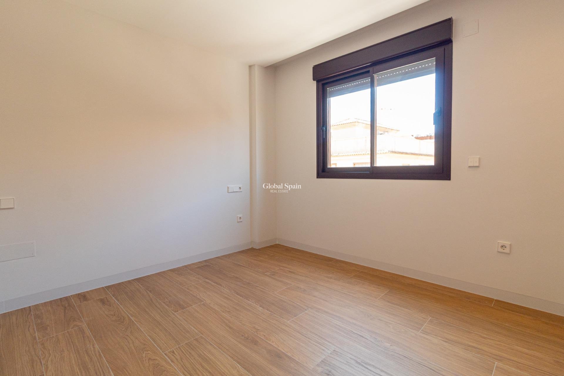 Venta - VILLA -
SANTIAGO DE LA RIBERA - Playa de santiago de la ribera