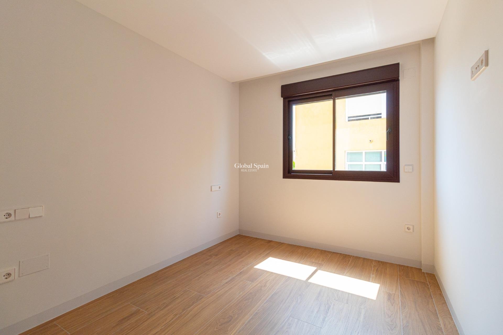 Venta - VILLA -
SANTIAGO DE LA RIBERA - Playa de santiago de la ribera