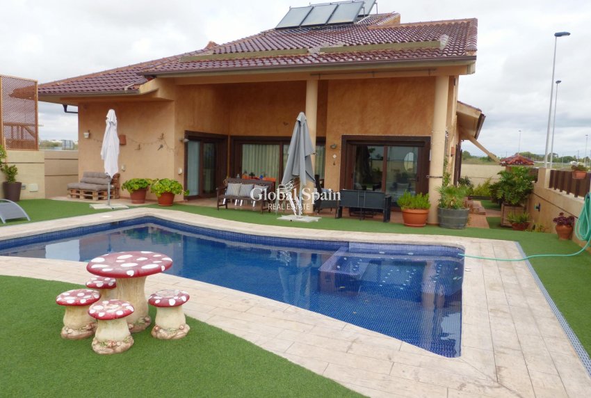 Venta - VILLA -
SANTIAGO DE LA RIBERA - San Blas