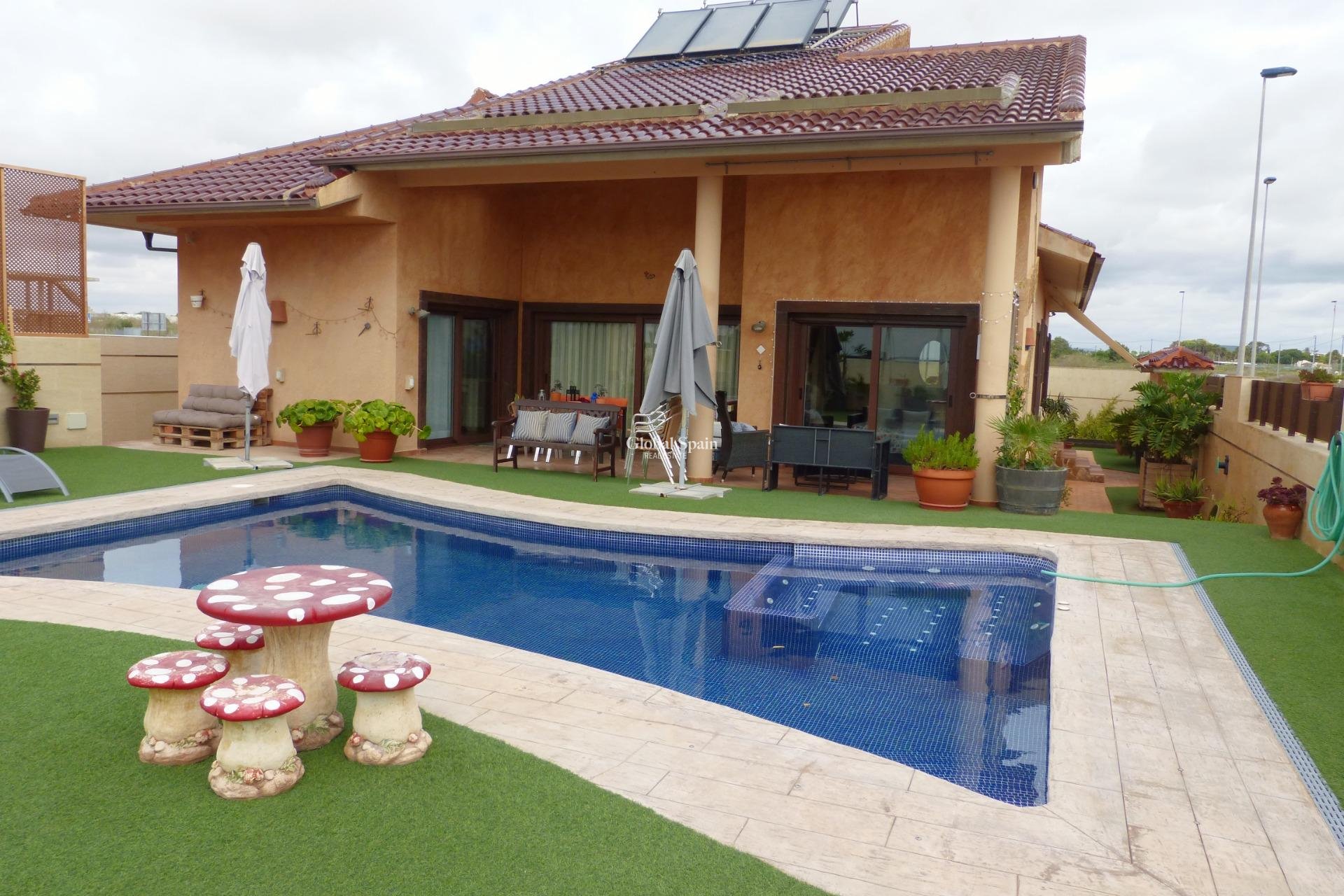 Venta - VILLA -
SANTIAGO DE LA RIBERA - San Blas